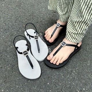 GIÀY SANDAL QUAI HẬU NỮ ĐẾ CAO SU GẮN CHARM MIU ĐEN LẤP LÁNH CÁ TÍNH SANG CHẢNH DỄ DÀNG PHỐI ĐỒ THỜI TRANG