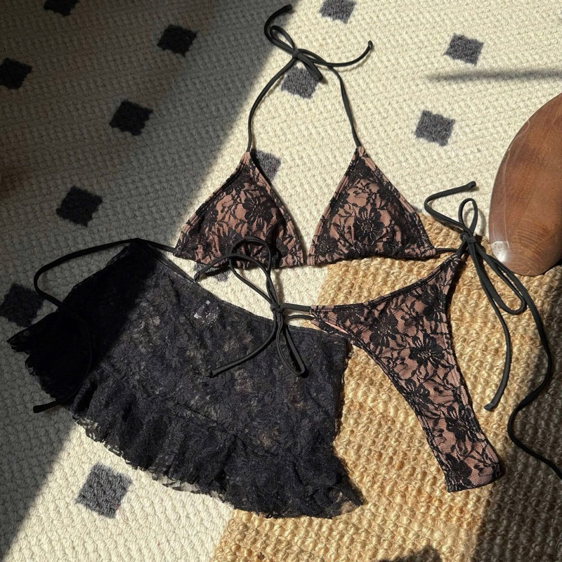 Bikini áo tắm bassi quần lọt nhỏ kèm quây phối ren ( sẵn hàng )