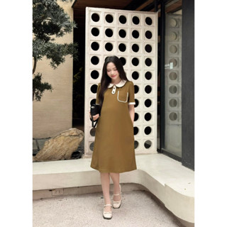 Váy Bầu Đầm Bầu Joamom Cotton Hàn Dáng Suông Cổ Lá Sen Phối Màu Xanh Rêu Kem - Chất Cotton Mềm Mát - JBVB119