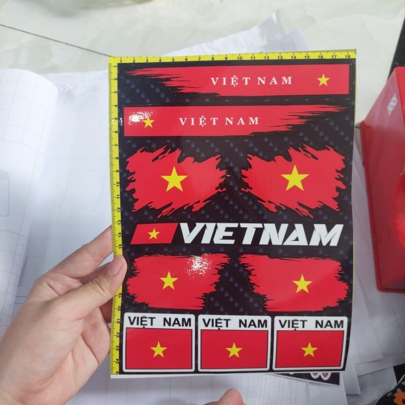 Trọn bộ tem Lá Cờ Việt Nam dán xe máy,xe điện, trang trí mọi nơi