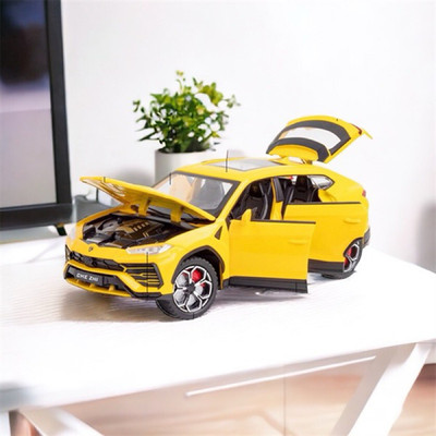 Mô hình xe Lamborghini Urus 1:24 bằng hợp kim cao cấp có đèn âm thanh