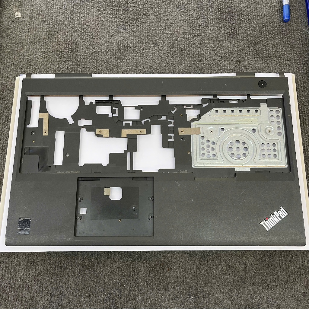 vỏ c d Lenovo Thinkpad L540 zin tháo máy