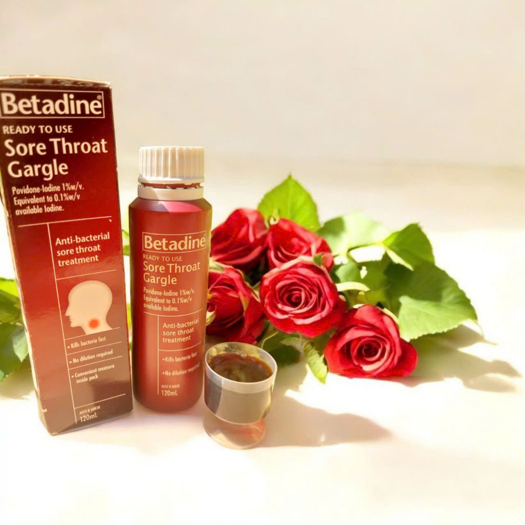 Nước súc họng Betadine kháng khuẩn 120ml – Dành cho người viêm họng, ngứa rát cổ, súc họng sát khuẩn