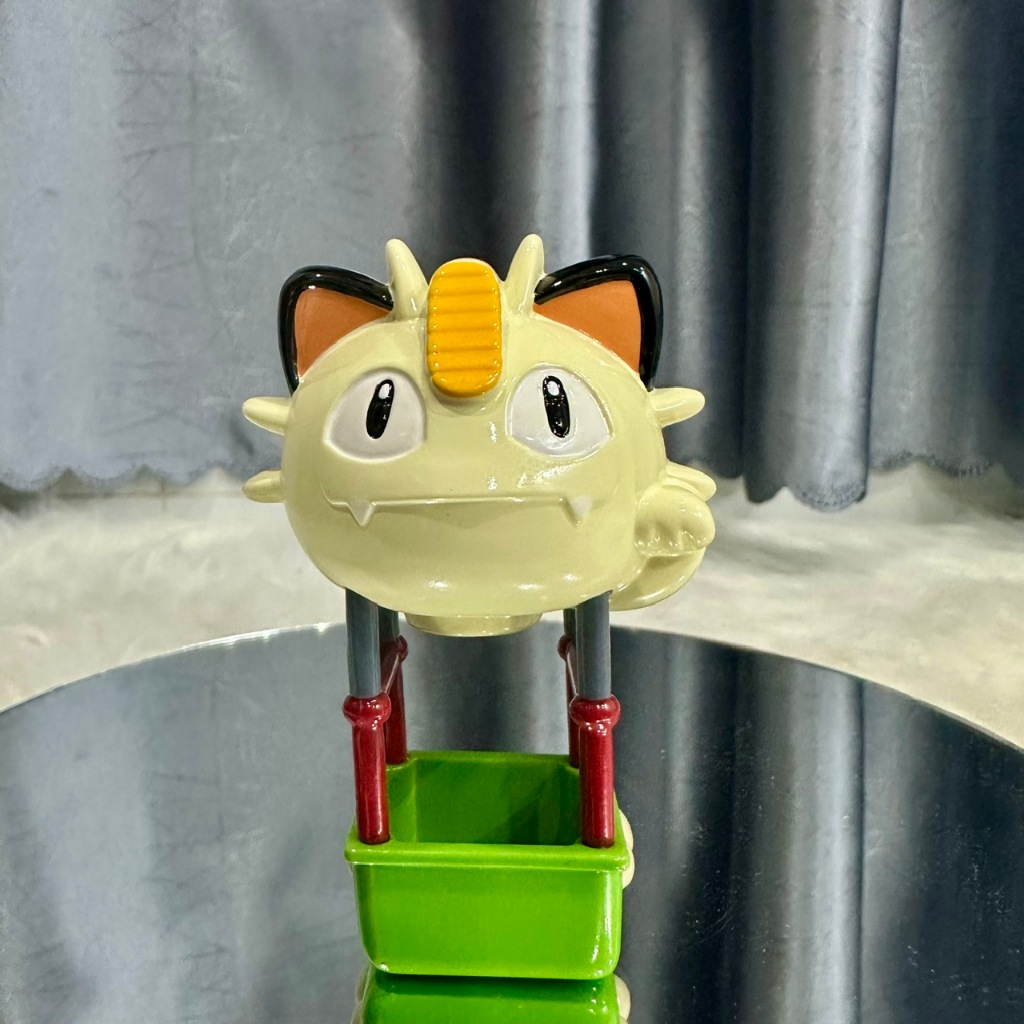 Mô hình Pokemon Meowth Balloons - Recast Tomy