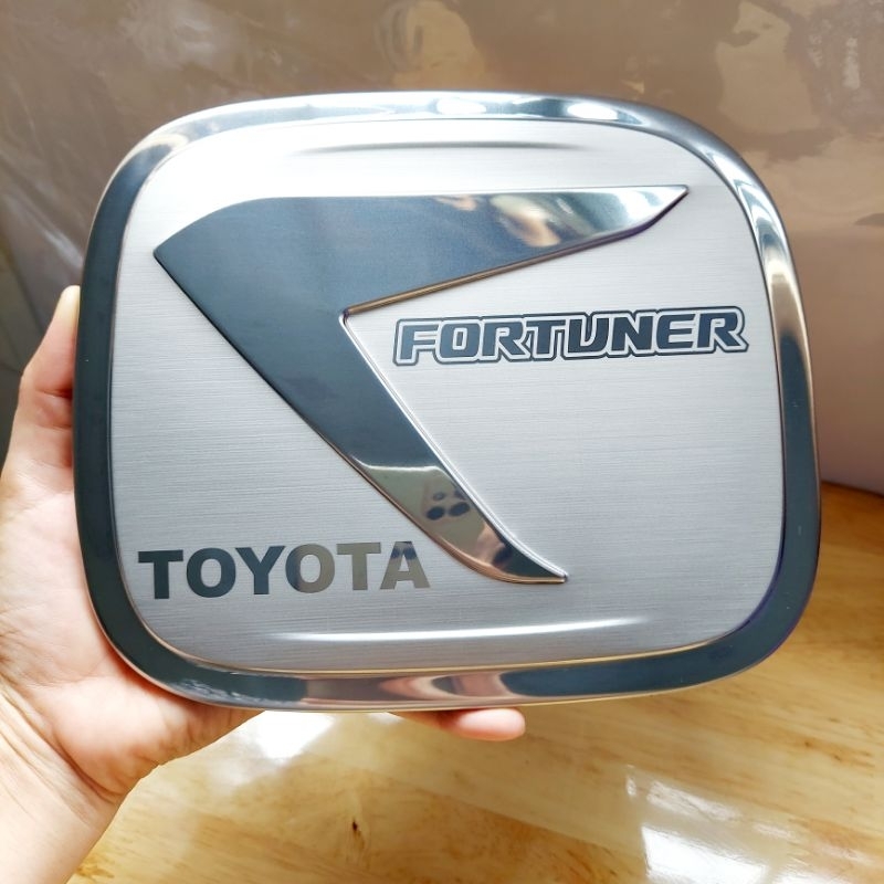 🔥FORTUNER🔥Ốp nắp bình xăng dầu xe Fortuner 2017...2023 inox xịn #fortuner #napxangfortuner #napxangf