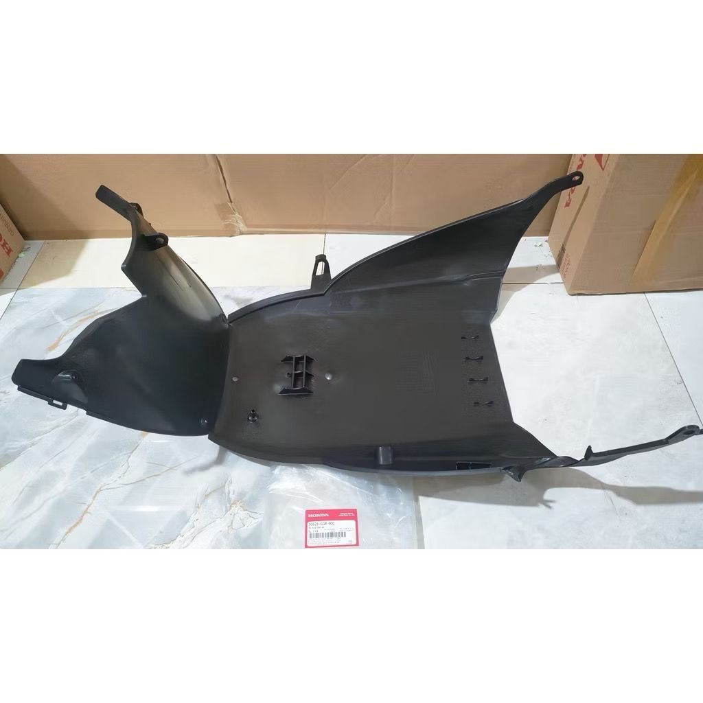 Miếng ốp dưới sàn xe Lead 110 đời đầu cũ năm 2008 đến 2012 phụ tùng thay thế dàn áo