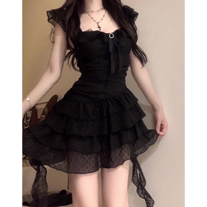 ĐẦM ĐEN BODY XÒE TẦNG KIỂU GÓT NHỌN – GỢI CẢM & CÁ TÍNH HẾT NẤC