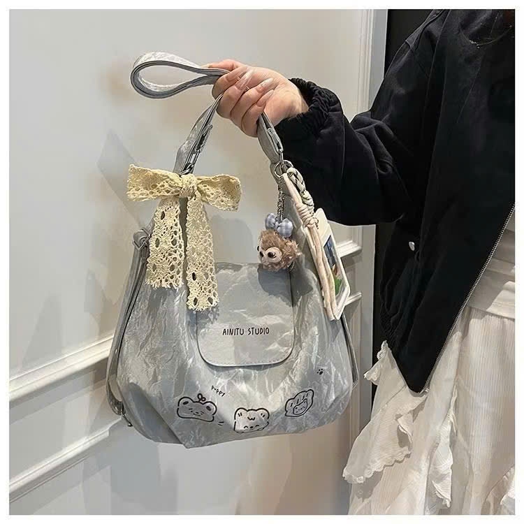 Túi xách Tote nữ họa tiết gấu dễ thương thiết kế nơ buộc trẻ trung phong cách Hàn Quốc, Balo nhung phối màu DK083 | BigBuy360 - bigbuy360.vn