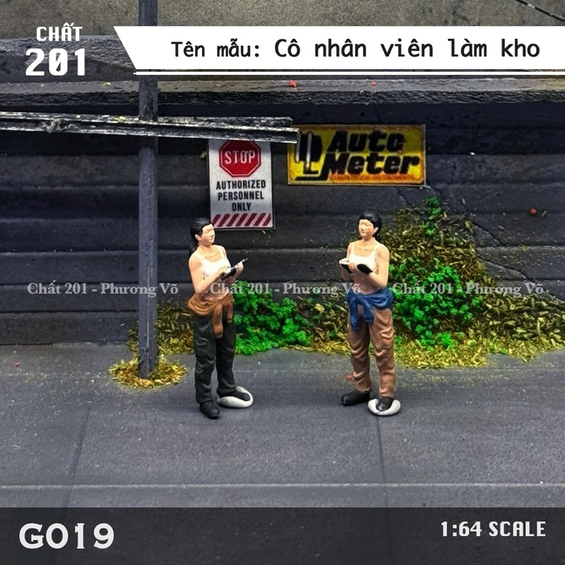 Mô hình Figure nữ 1/64 - Cô nhân viên kho 1:64