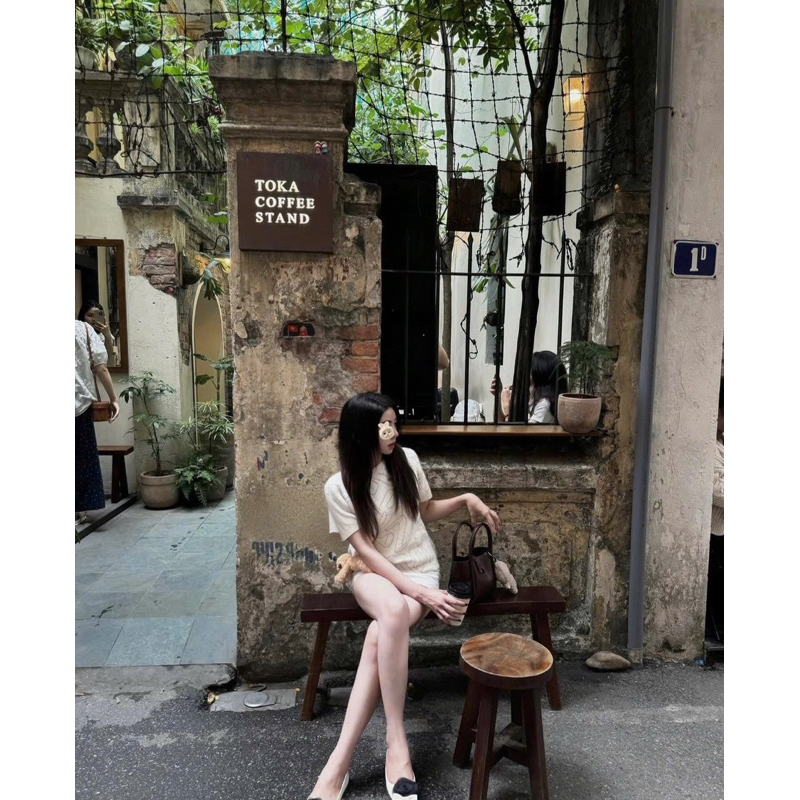 𝓫𝓾𝓷𝓷𝔂.𝓼𝓽𝓸𝓻𝓮•( Sẵn ) Áo Len Gấu Cộc Tay