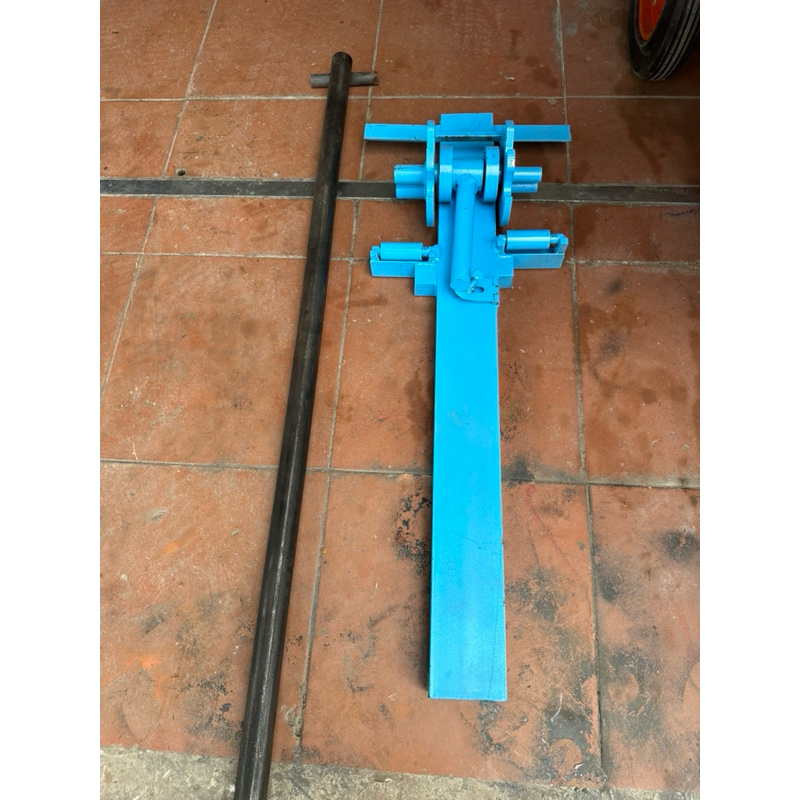 Bàn bẻ mỏ sắt cây phi 25 dùng cho làm sắt xây dựng