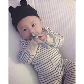 Gặm nướu Hàn MOYUUM