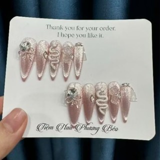 C109 Nailbox thiết kế phom nhọn nền thạch hồng full mắt mèo đính full cham đá móng cô dâu móng kỉ yếu