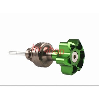 Ti nắp nhớt xe máy