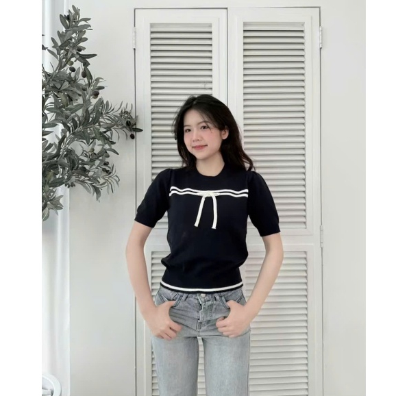 Áo Thun Nữ Freesize Nơ Ngực Phối Kẻ Đen Trắng - Thiết Kế Cổ Tròn Trẻ Trung Chuẩn Style Hàn Quốc HT01 | BigBuy360 - bigbuy360.vn