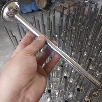 Ống đùn và giữ vỏ xúc xích. Chất liệu inox cao cấp, dài 22cm, dùng cho tất cả các loại vỏ. Chuẩn loại 1, đảm bảo VS ATTP