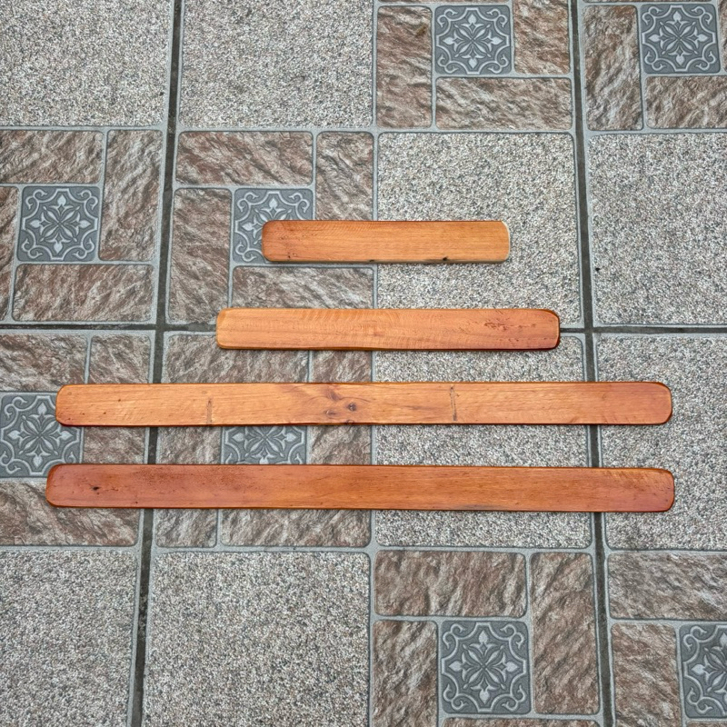 NẸP Y TẾ BẰNG GỖ - NẸP GỖ