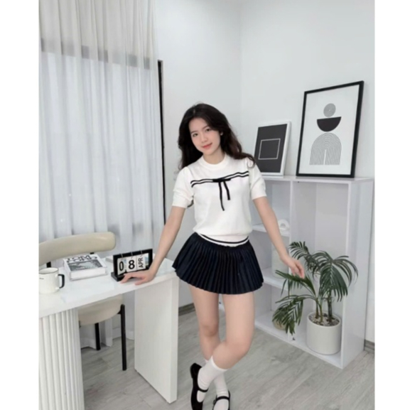 Áo Thun Nữ Freesize Nơ Ngực Phối Kẻ Đen Trắng - Thiết Kế Cổ Tròn Trẻ Trung Chuẩn Style Hàn Quốc HT01 | BigBuy360 - bigbuy360.vn