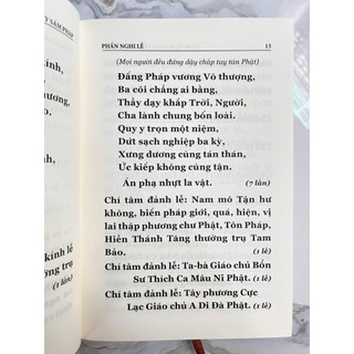 Sách - Kinh Từ Bi Thủy Sám Pháp- Chữ to rõ giấy đẹp ( tặng bọc sách bìa cứng)(thanhbook)
