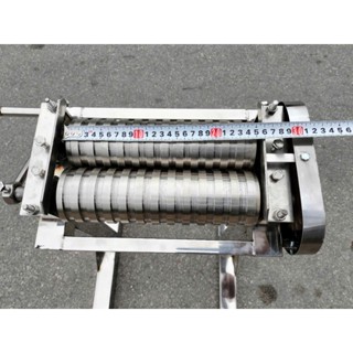 Máy Cắt Mỳ Quảng, Máy Cắt Bánh Tráng Trộn, Máy Cắt Bánh Phở Quay Tay Inox