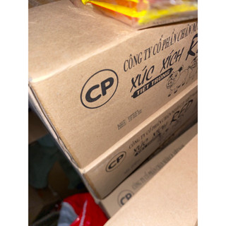 Xúc xích heo CP Nguyên Thùng ( 20 gói x 200g )