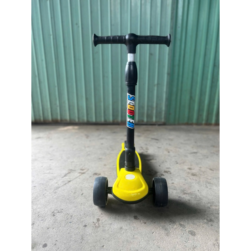 Xe trượt scooter babyfast  có thể gập gọn mang đi mọi địa hình