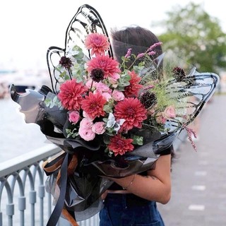 Giấy kiếng Cánh Bướm dùng gói Hoa.