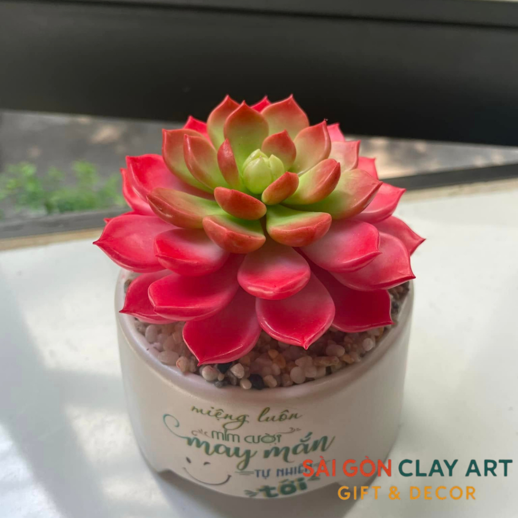 Sen đá hồng size 9cm làm bằng đất sét