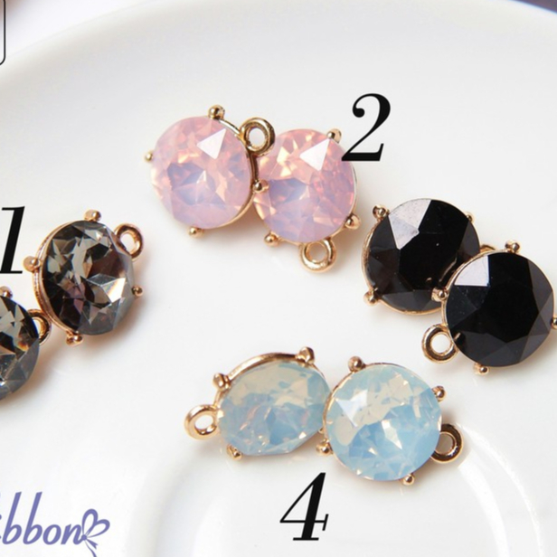 *Set 2 cái - Hạt đá pha lê 12mm có tai treo làm khuyên tai, phụ kiện thời trang, phụ kiện may mặc