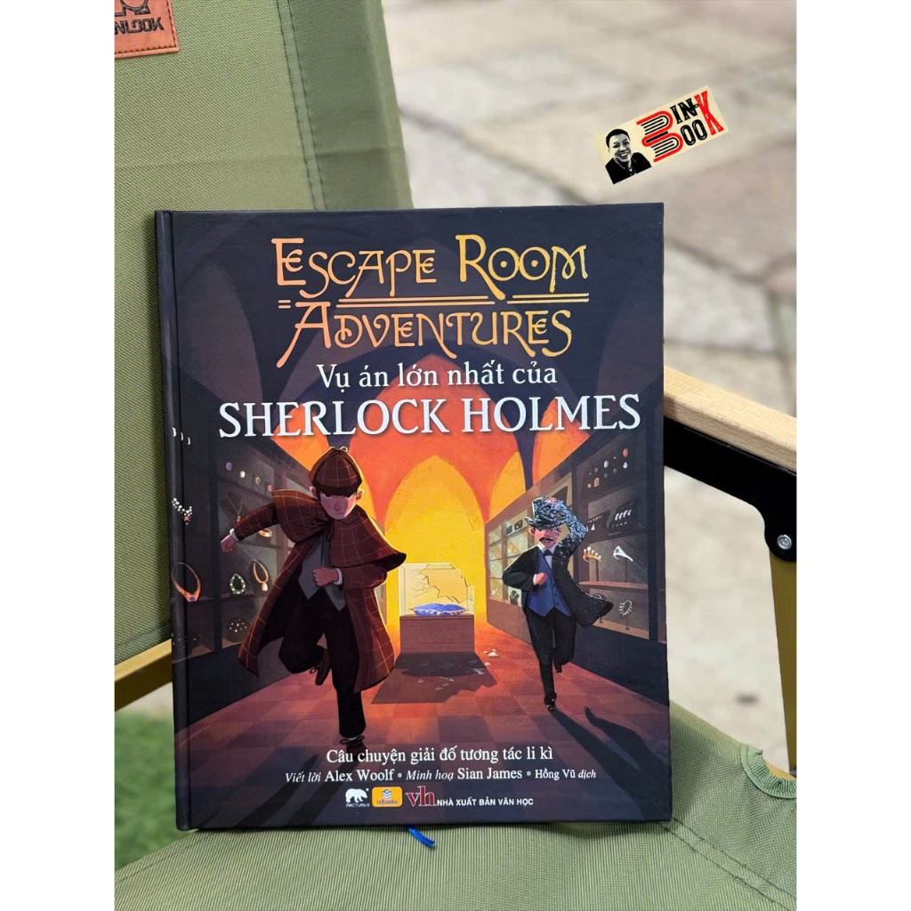 Sách - (Bìa cứng, In màu) Escape Room Adventures - Vụ Án Lớn Nhất Của Sherlock Holmes - Sách Nhân Dâ