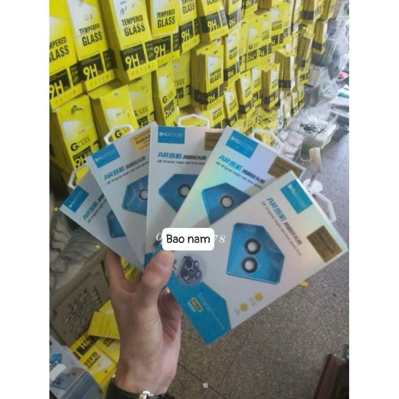 bộ dán mắt camera kuzoom cho iphone 15 plus/15 bảo vệ camera siêu tốt.