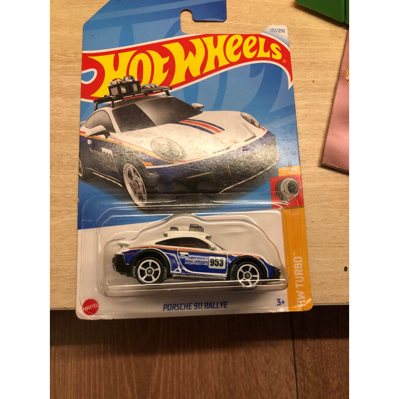 Xe mô hình Hot Wheels Porsche 911 Rallye