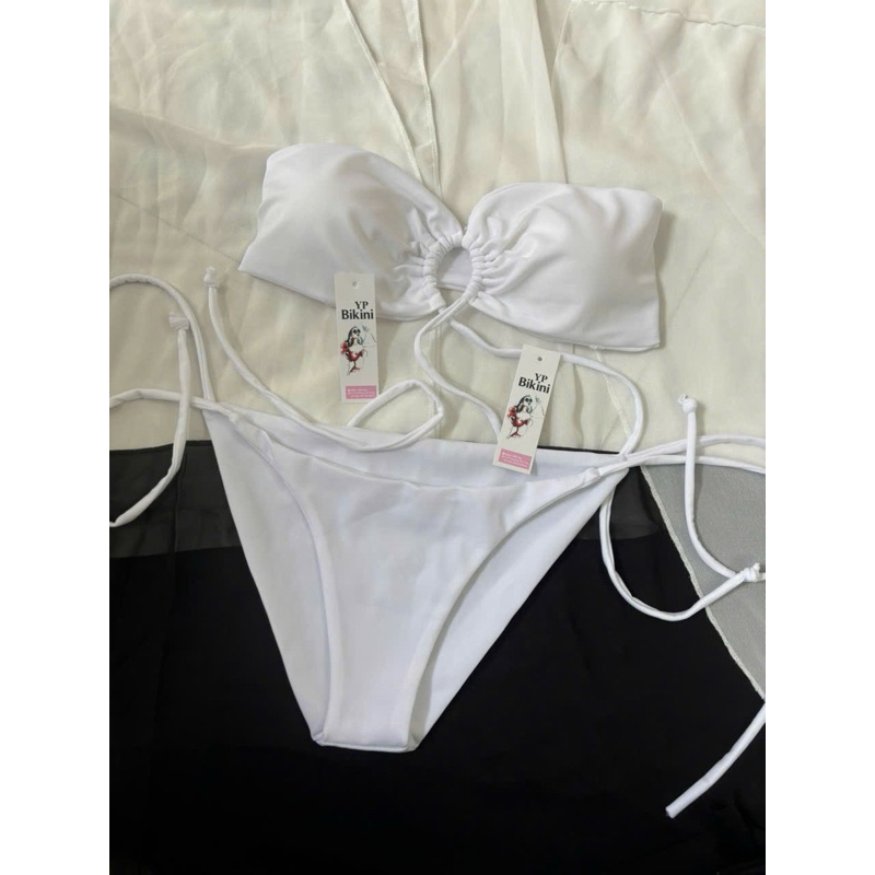 Bikini đi biển áo bản ngang rút dây trước ngực quần kín mông ( che tên sp) | BigBuy360 - bigbuy360.vn