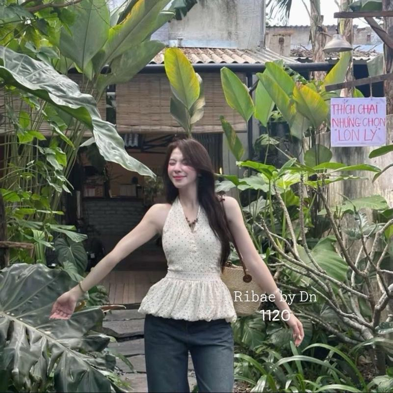 Áo cổ yếm hoạ tiết chấm bi có đệm mút dáng bí hở lưng chun sau siêu xinh dành cho nữ | BigBuy360 - bigbuy360.vn