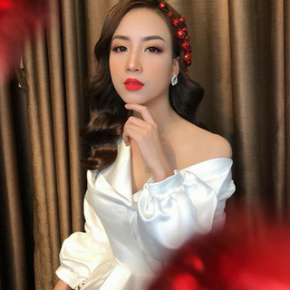 Khung Thay Đồ, Rèm Vải Cho Shop Thời Trang
