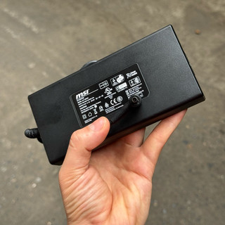 Sạc laptop Asus 20V 6A