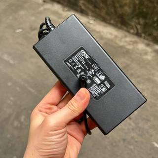 Sạc laptop Asus 20V 6A