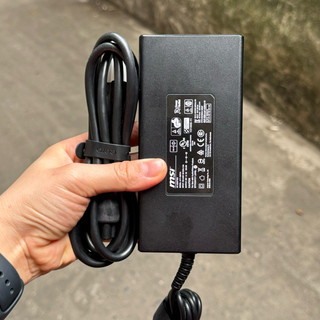 Sạc laptop Asus 20V 6A