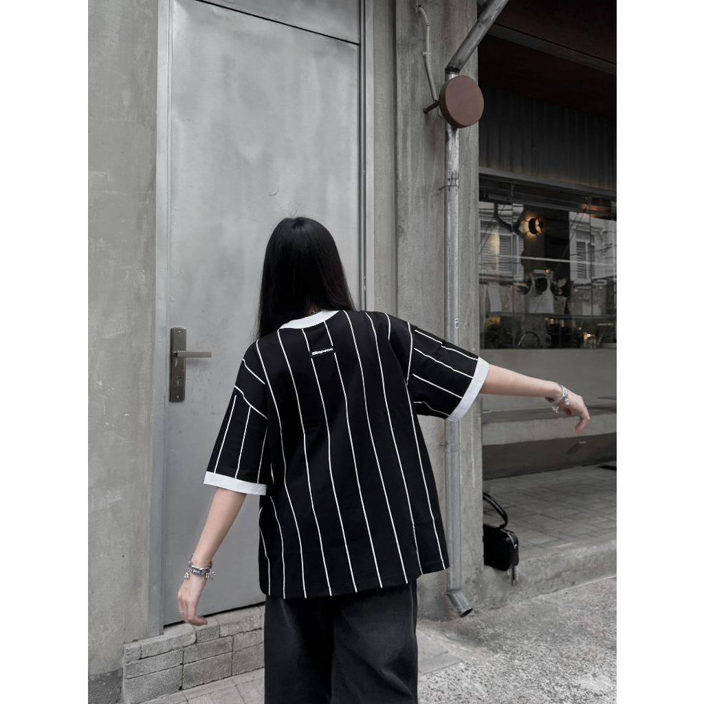Áo Thun Thêu 09 Cổ Tim 2 Sọc Line Phối Cổ Chất Liệu Bóng Thái Unisex Nam Nữ UTEESTUDIO Menswear Top | BigBuy360 - bigbuy360.vn