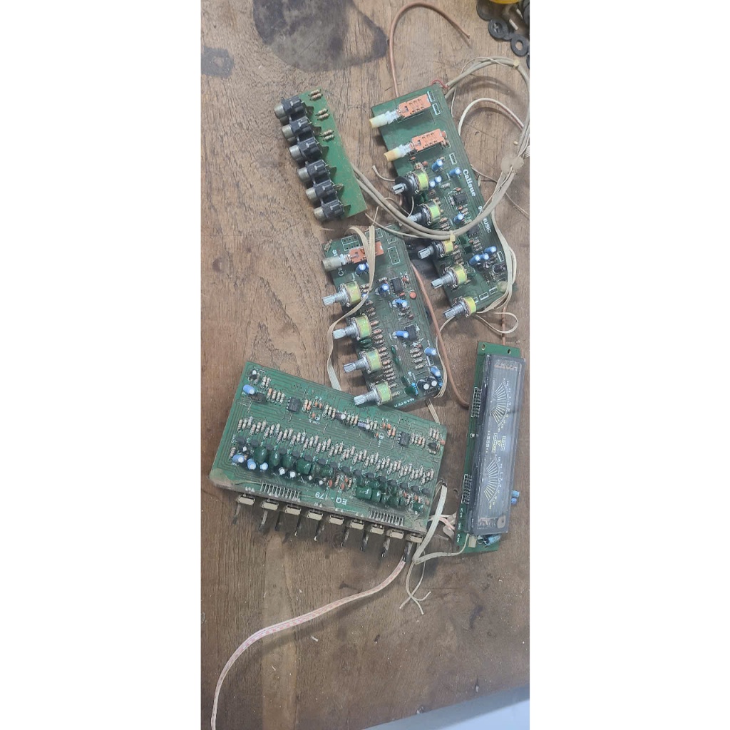 Bo music + bo master + mặt đèn còn chạy rả ampli cali sure