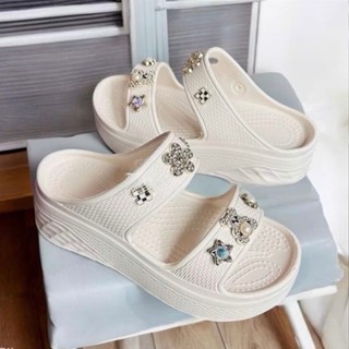 Dép bánh mì nữ đế cao 5cm đúc nguyên khối thời trang đính kèm charm đá xinh chống nước chống trơn trượt