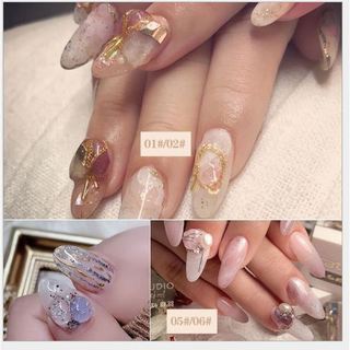 Các mẫu đá trang trí móng siêu đẹp mới