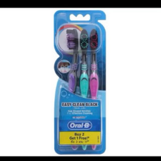 Bàn chải đánh răng cogate / Oral-B