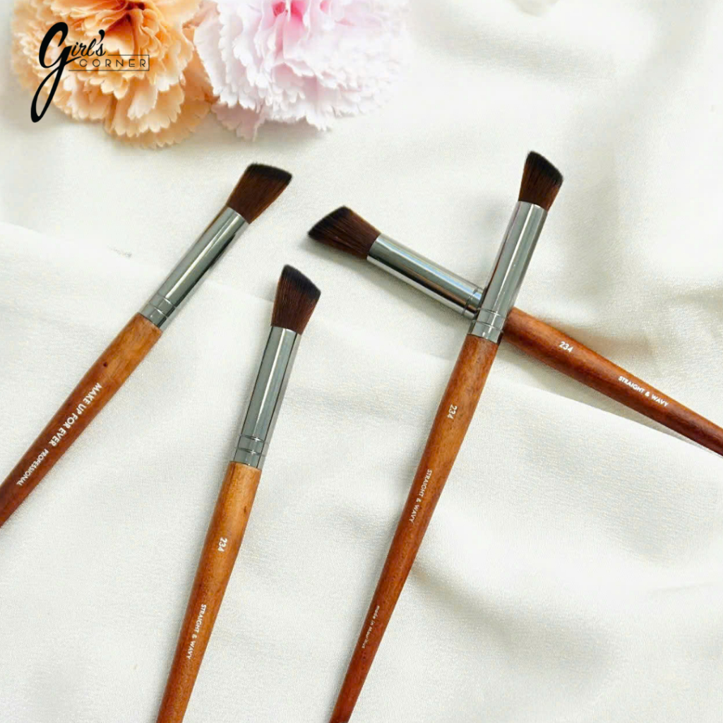 Cọ đánh sóng mũi - blend mắt MakeUp ForEver 234
