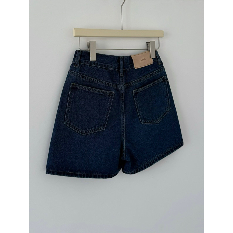 Quần short jean nữ | 𝐒𝐎𝐌𝐒 | 𝐍𝐨𝐨𝐫 𝐒𝐡𝐨𝐫𝐭 | BigBuy360 - bigbuy360.vn