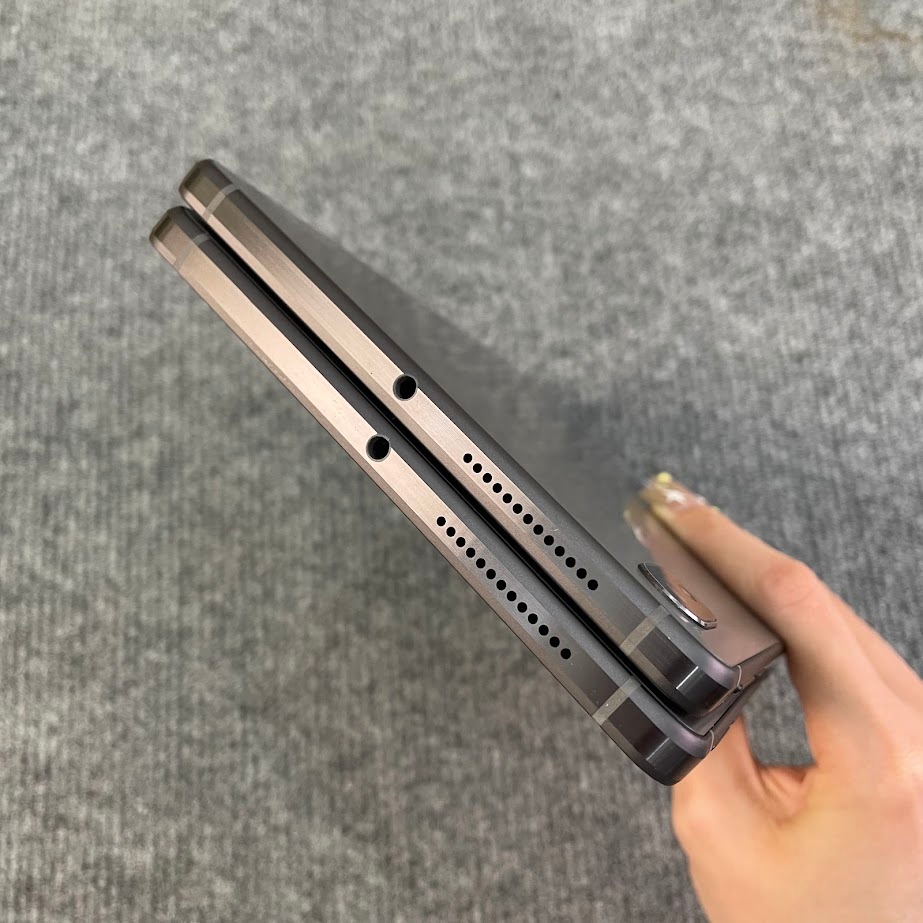 Máy tính bảng Lenovo Legion Y700 - Snapdragon 870 5G Màn 8.8 inch 2K 120Hz | BigBuy360 - bigbuy360.vn