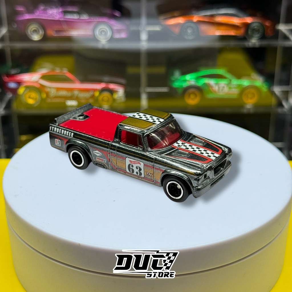 Ducstore Xe mô hình HCY14 Hot Wheels STH Loose 63 Studebaker Champ - D CASE 2022