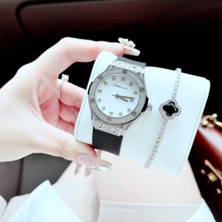 [Chính Hãng 100%] Đồng Hồ Nữ Roberto Era Mỹ Mặt Trắng Dây Đeo Silicon Đen Máy Quartz (Pin) Full Box