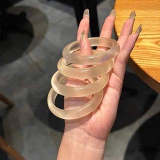 Vòng Mắt Mèo Trắng Ánh Vàng Lắc Tay Đá Nhân Tạo - Ngọc Trai Trường Thịnh