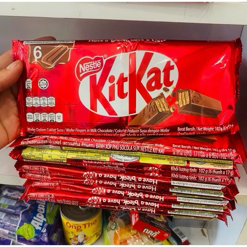 Gói 6 thanh KitKat Socola Nestle 17g